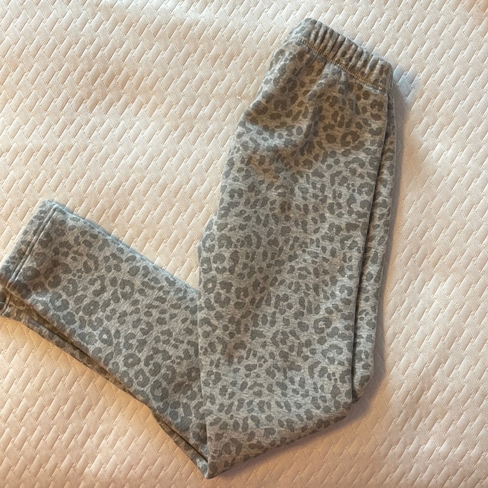 Gap size medium fleece lined pants